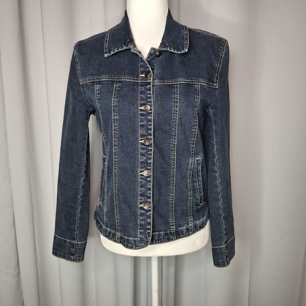 Women’s Live a Little Size Medium Denim Jacket Flattering Fitted Blazer Casual
